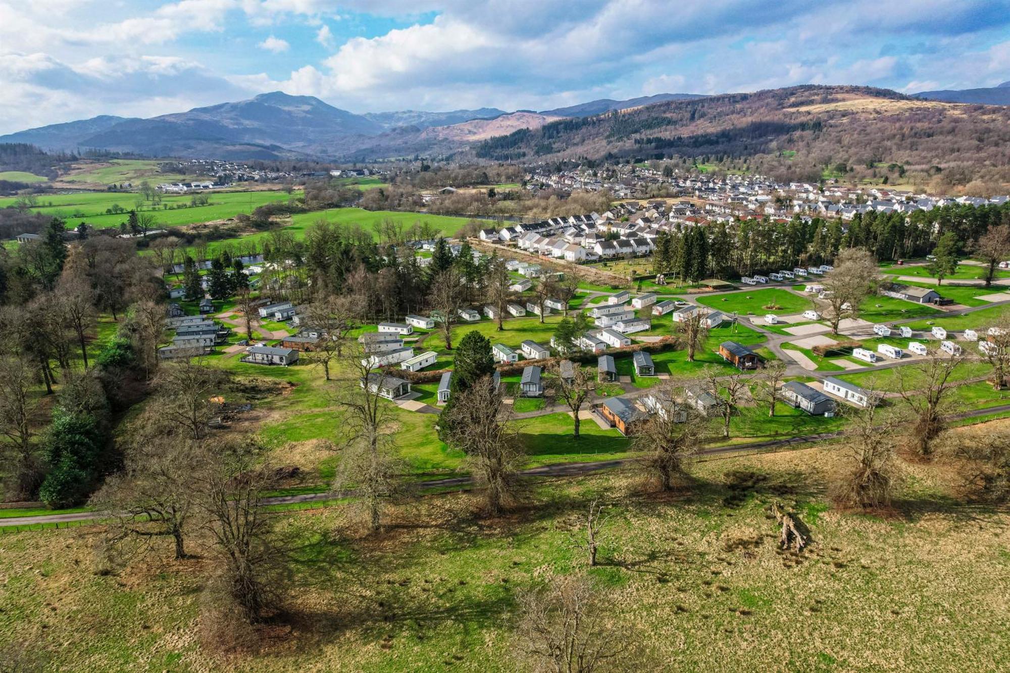 Woods * Callander